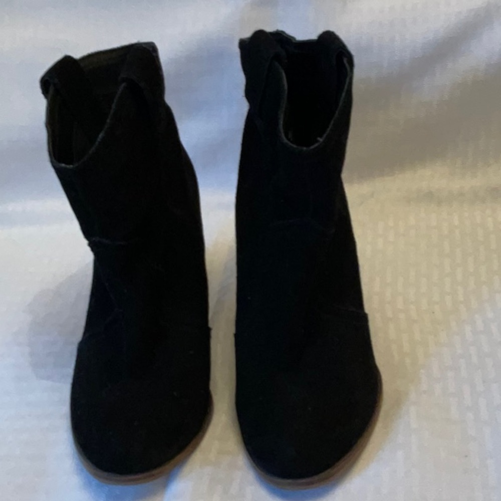 Nine West Black Suede Ankle Booties